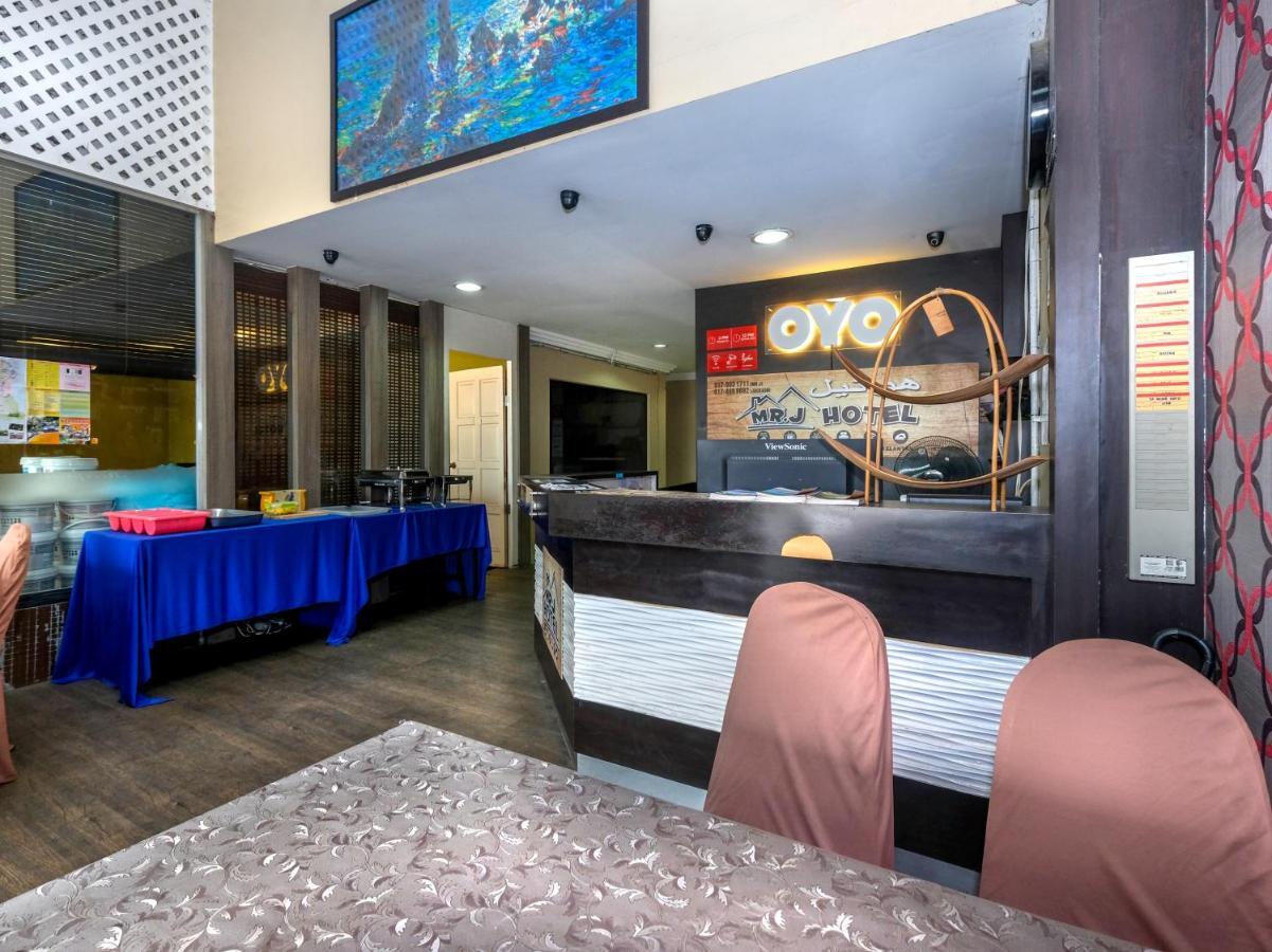 Oyo 717 Mr J Hotel Wakaf Che Yeh 2 Kültér fotó