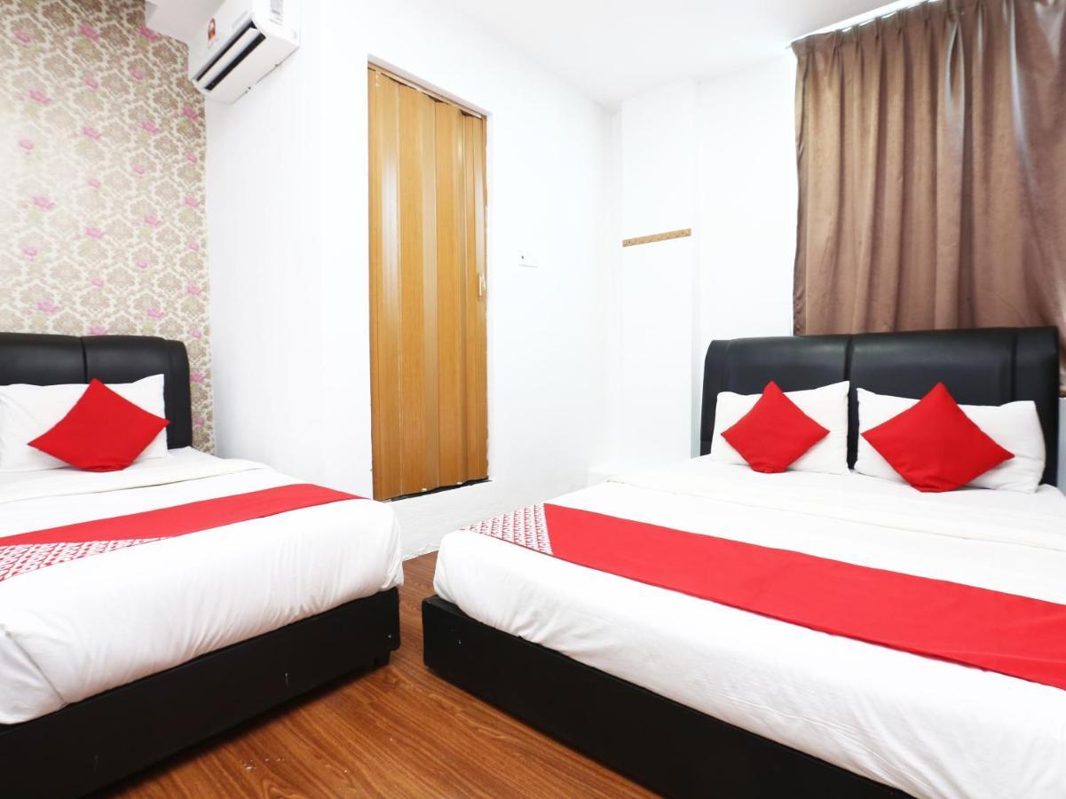 Oyo 717 Mr J Hotel Wakaf Che Yeh 2 Kültér fotó