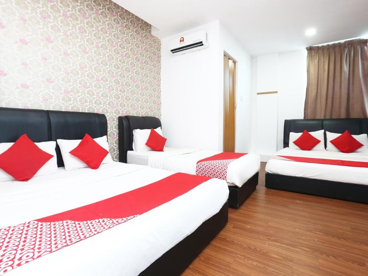 Oyo 717 Mr J Hotel Wakaf Che Yeh 2 Kültér fotó