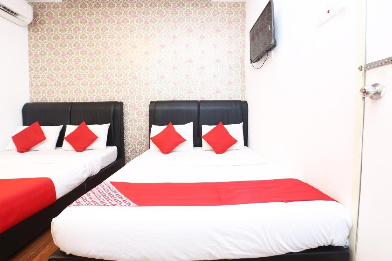 Oyo 717 Mr J Hotel Wakaf Che Yeh 2 Kültér fotó